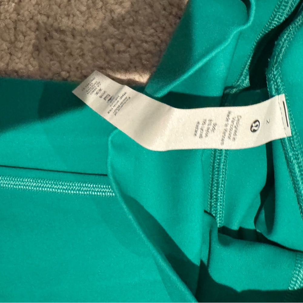 Lululemon define jacket set - Picture 4 of 6